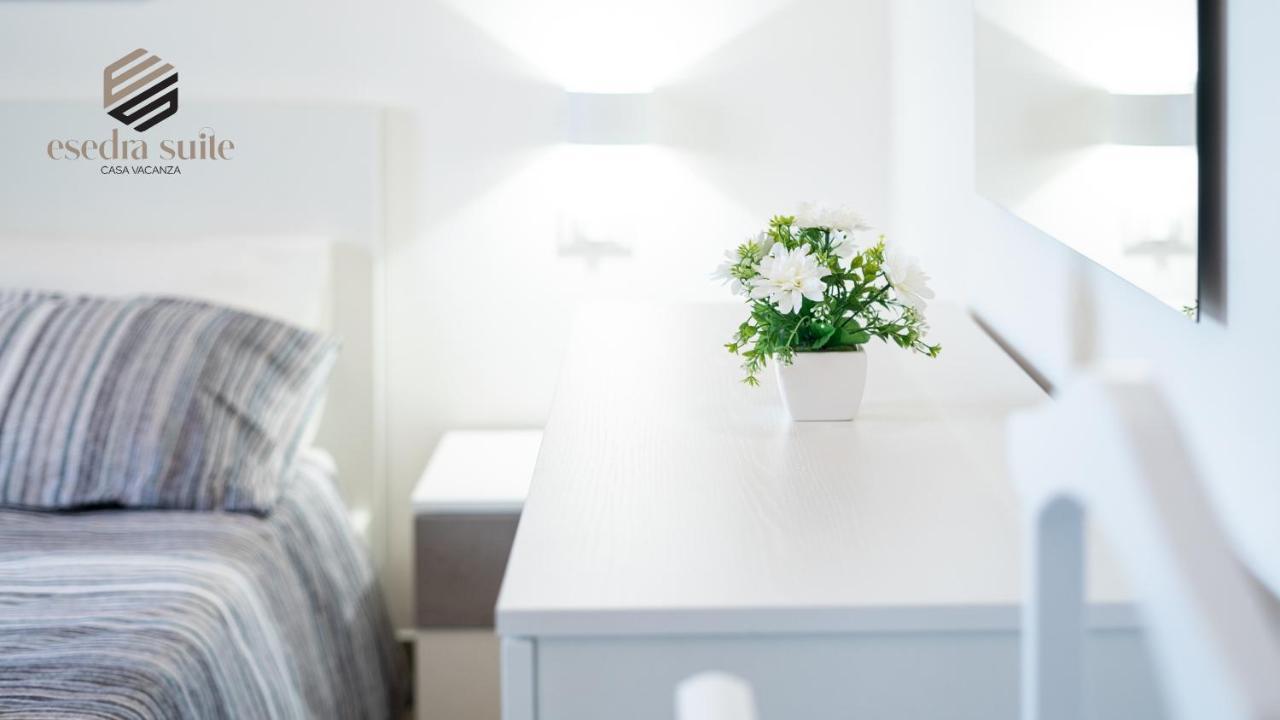 Esedra Suite Avola Exteriör bild
