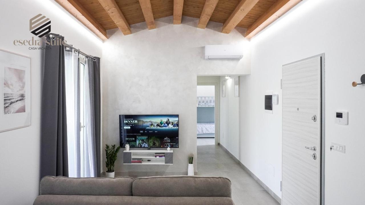 Esedra Suite Avola Exteriör bild