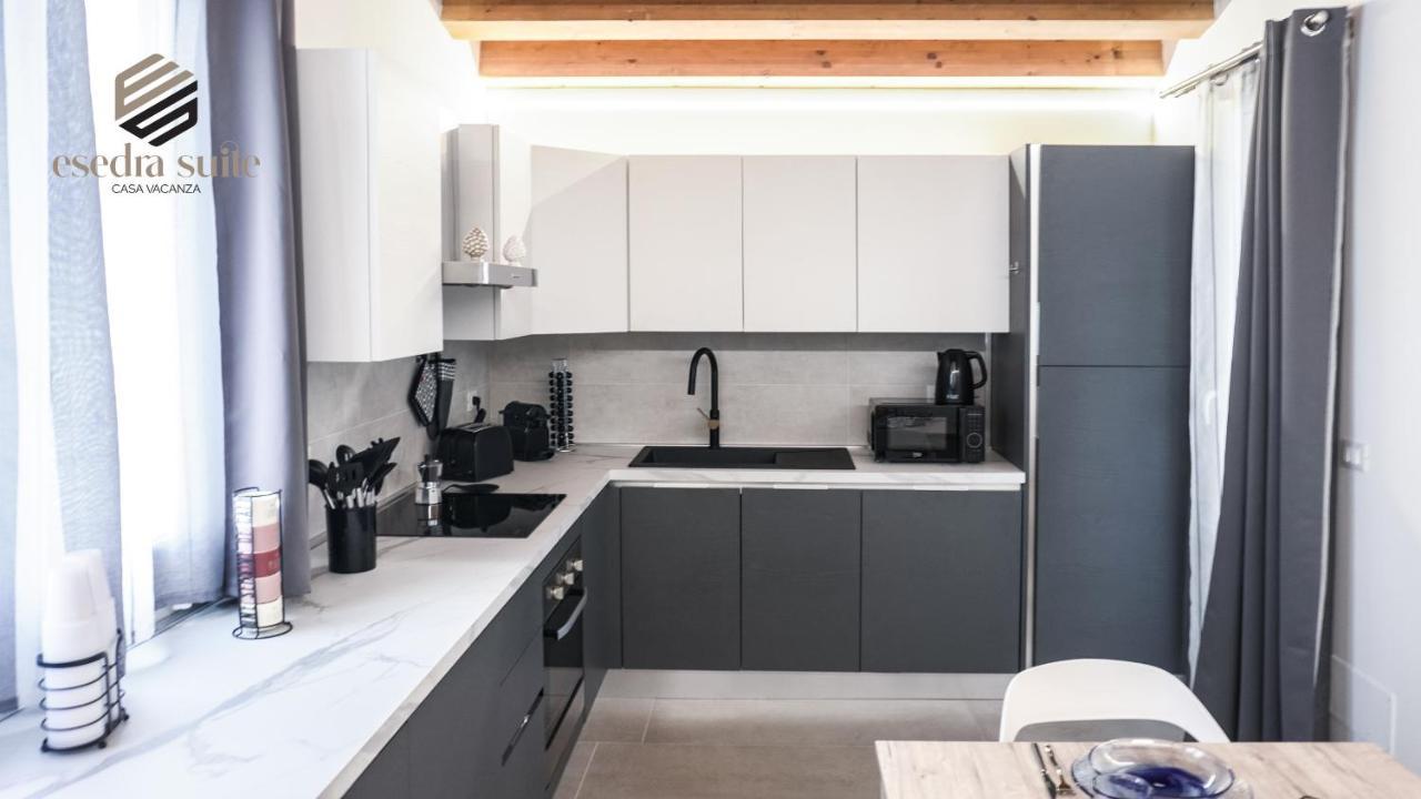 Esedra Suite Avola Exteriör bild